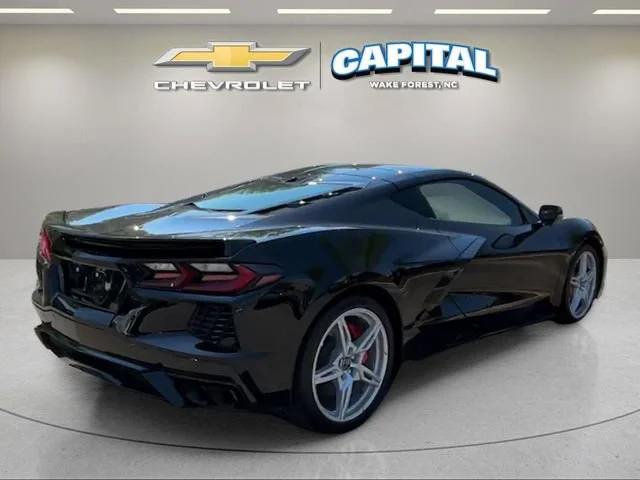Used 2024 Black Chevrolet 2LT image 7
