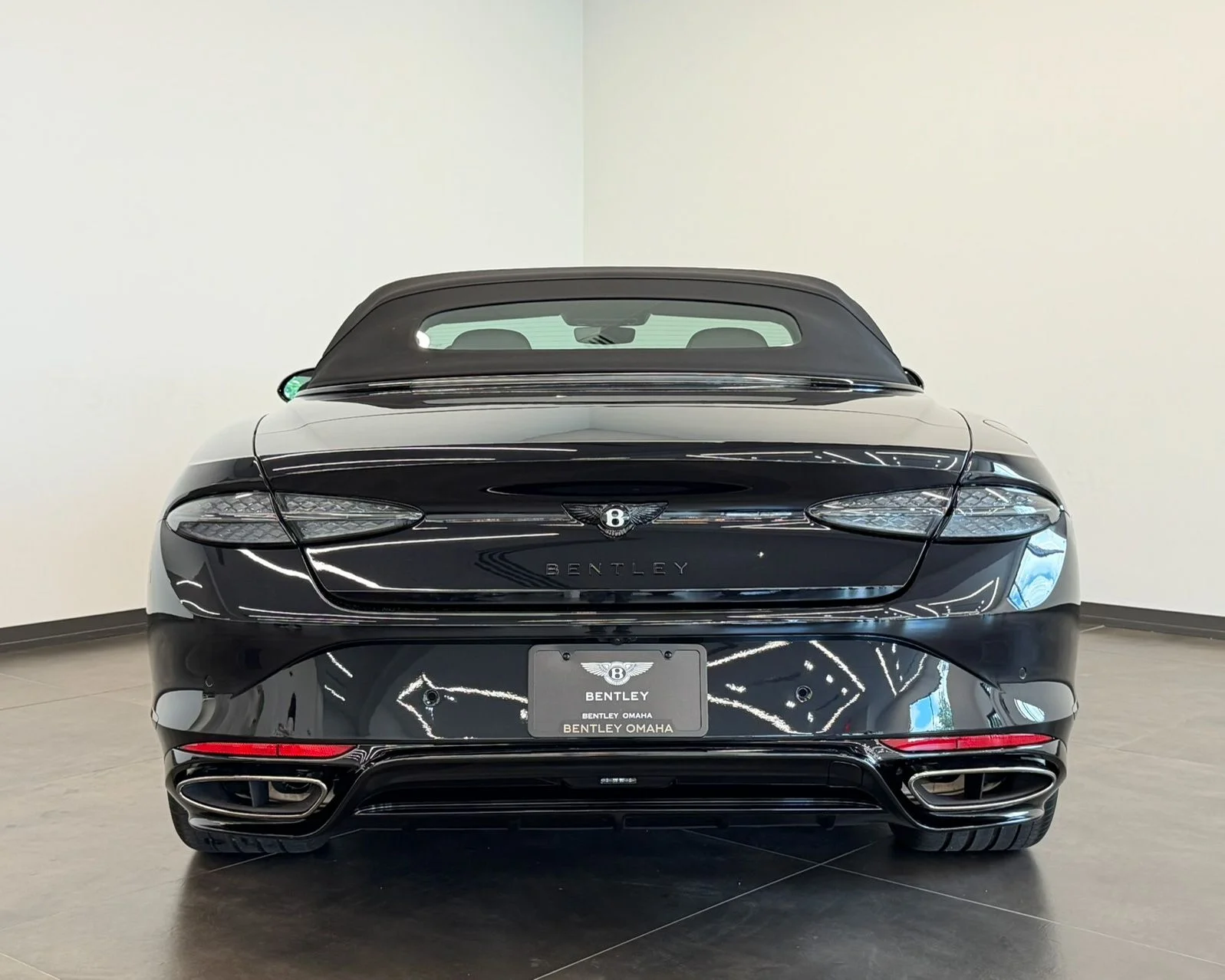 New 2026  Bentley V8 S image 10