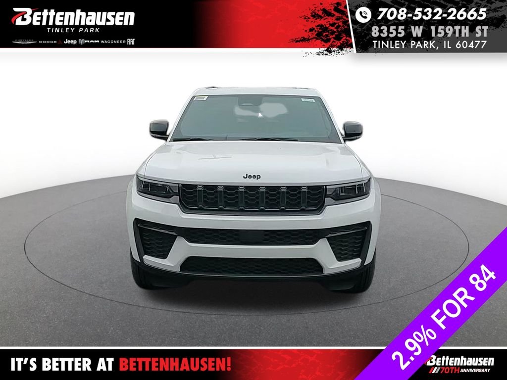 New 2026 Bright White Clear-Coat Exterior Paint Jeep Altitude image 11