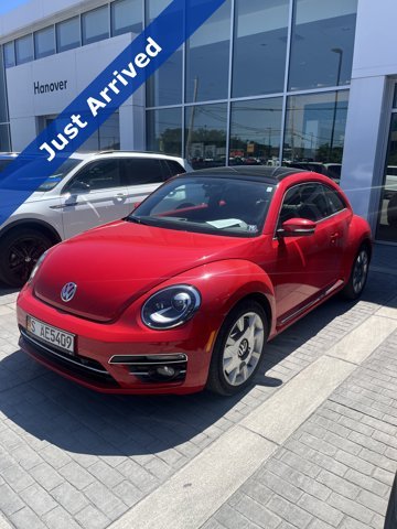 Used 2019 Tornado Red Volkswagen SE image 1