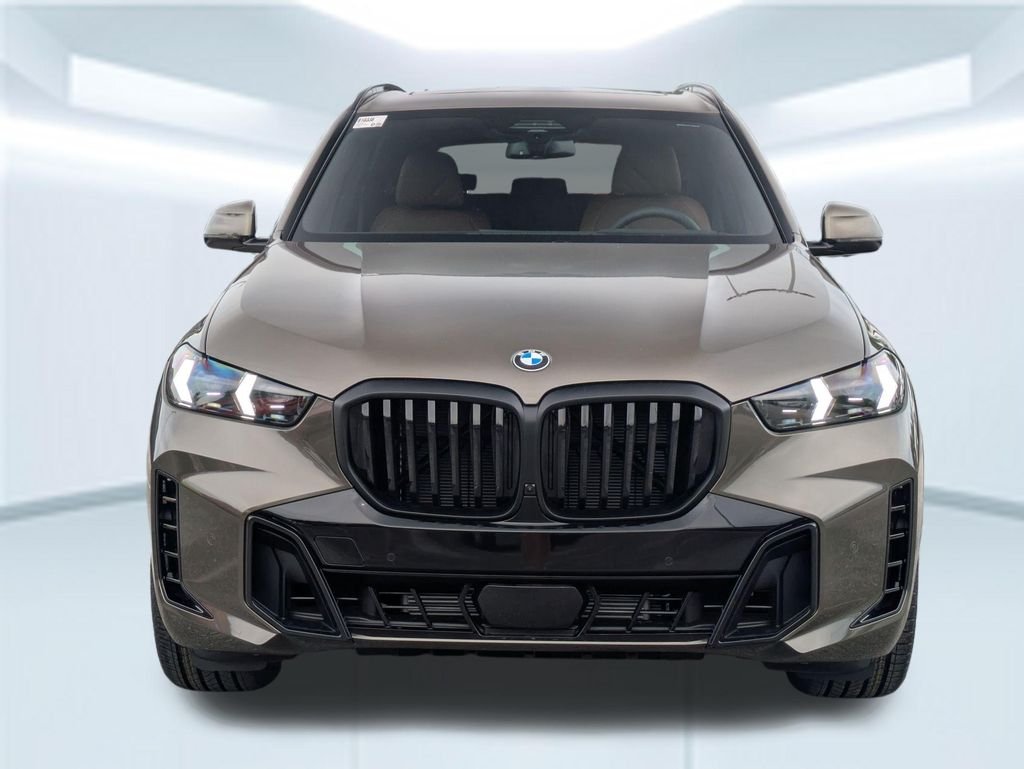 New 2026 Manhattan Green Metallic BMW xDrive40i image 8