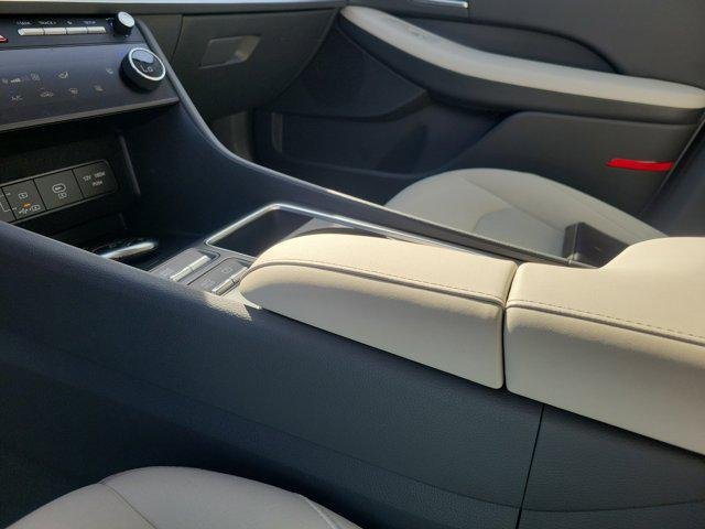 2025 Hyundai Sonata SEL - Photo 29