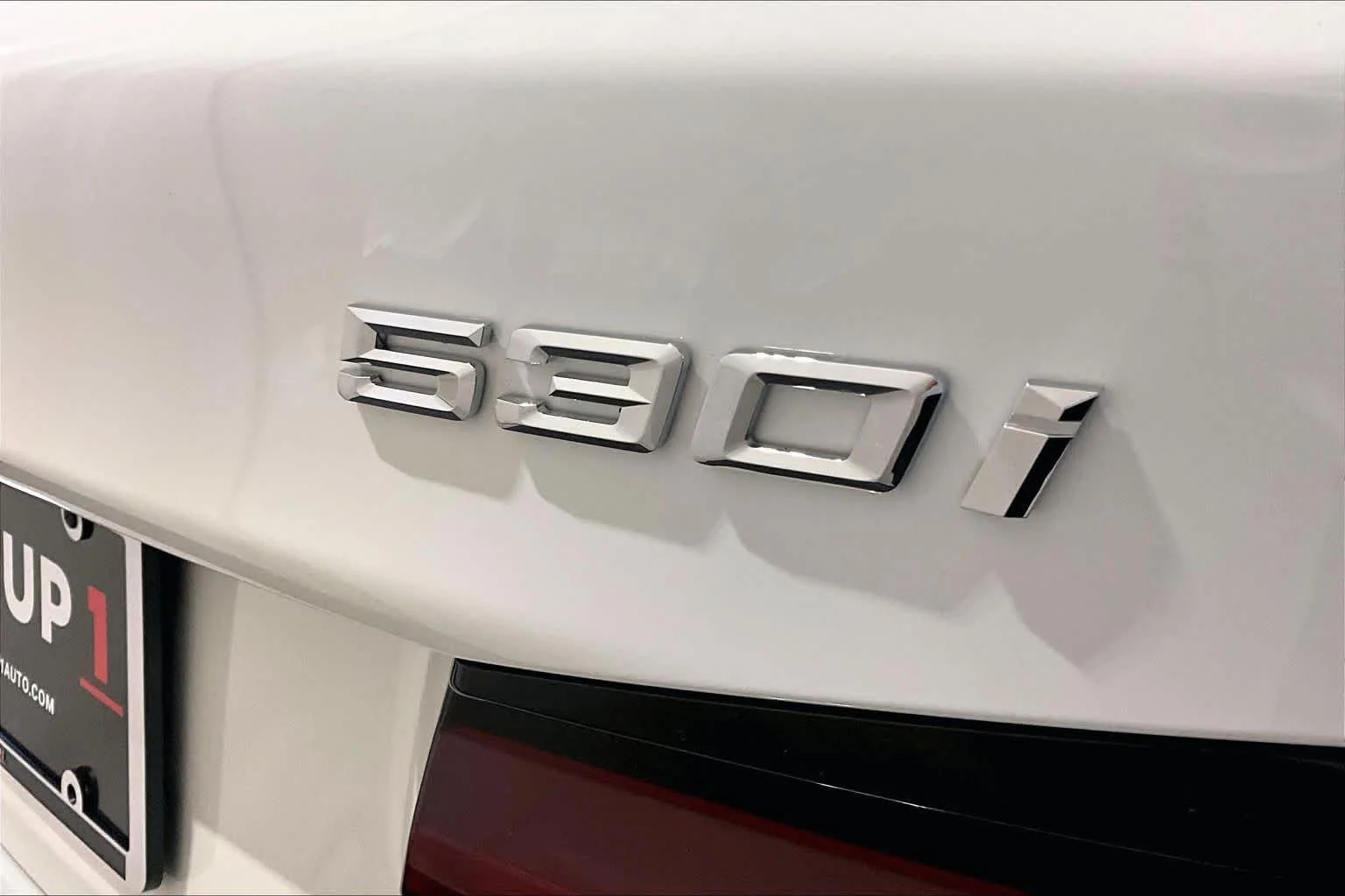 Certified Used 2023 Alpine White BMW 530i xDrive image 9
