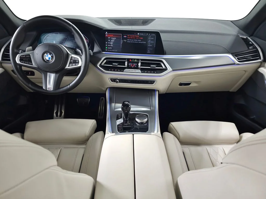 Used 2023 White BMW xDrive40i image 15