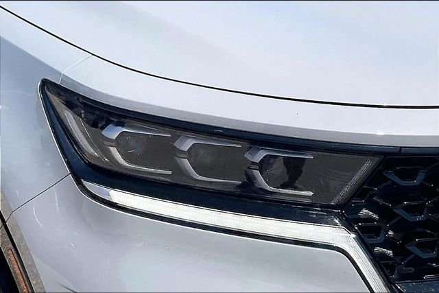 Used 2023 Gray Kia SX image 27