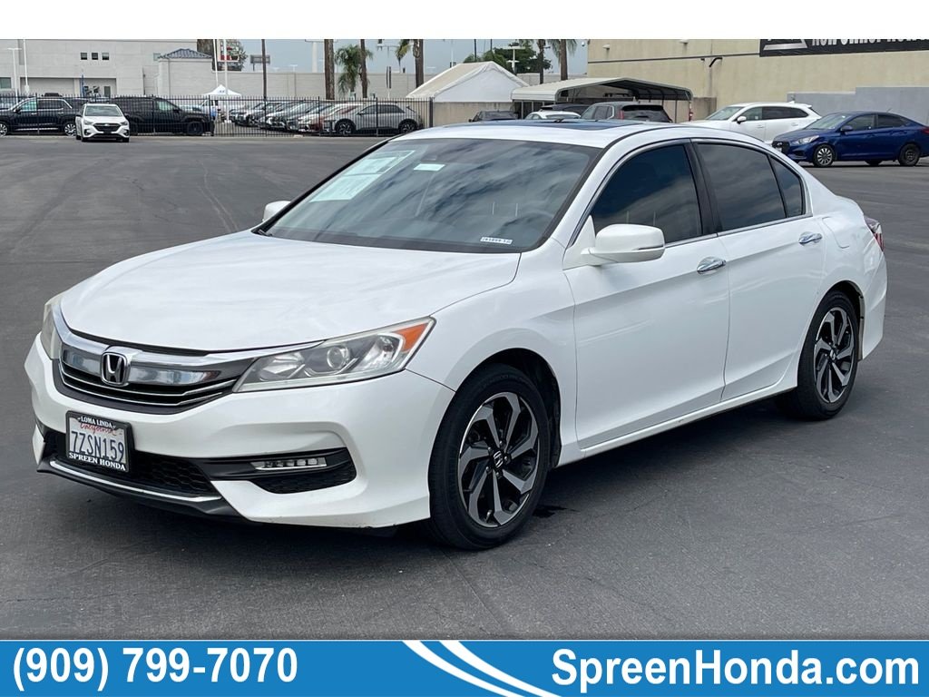 Used 2017 White Orchid Pearl Honda EX image 1