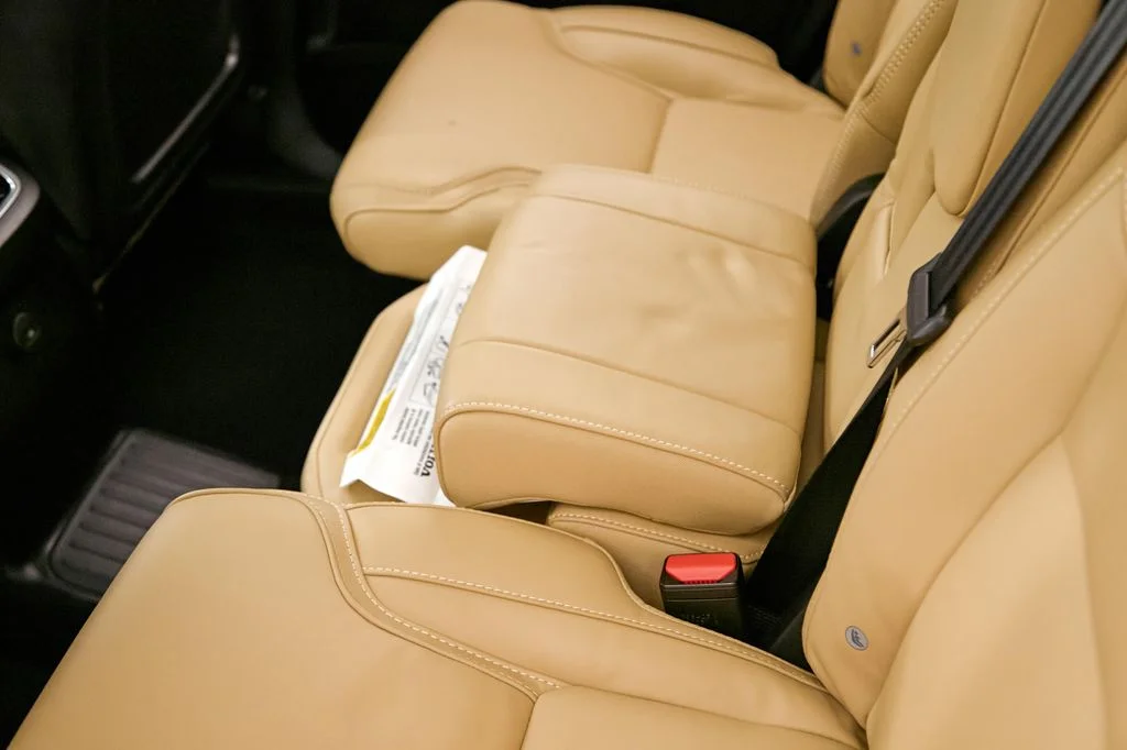 Certified Used 2024 Onyx Black Volvo Ultimate image 23