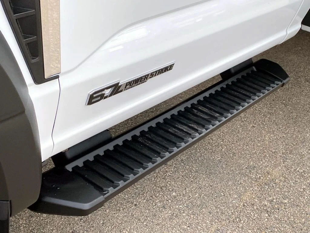 Used 2025 White Ford XLT image 18