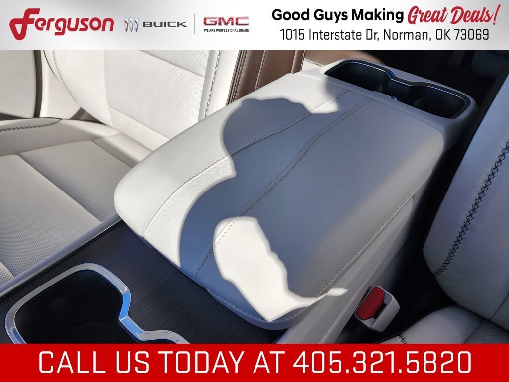 2026 GMC Acadia Denali - Photo 36
