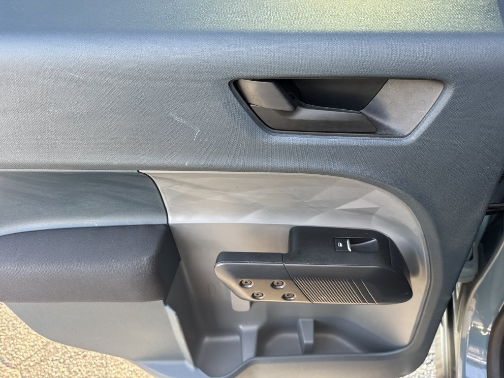 Used 2022 Blue Ford XL image 20