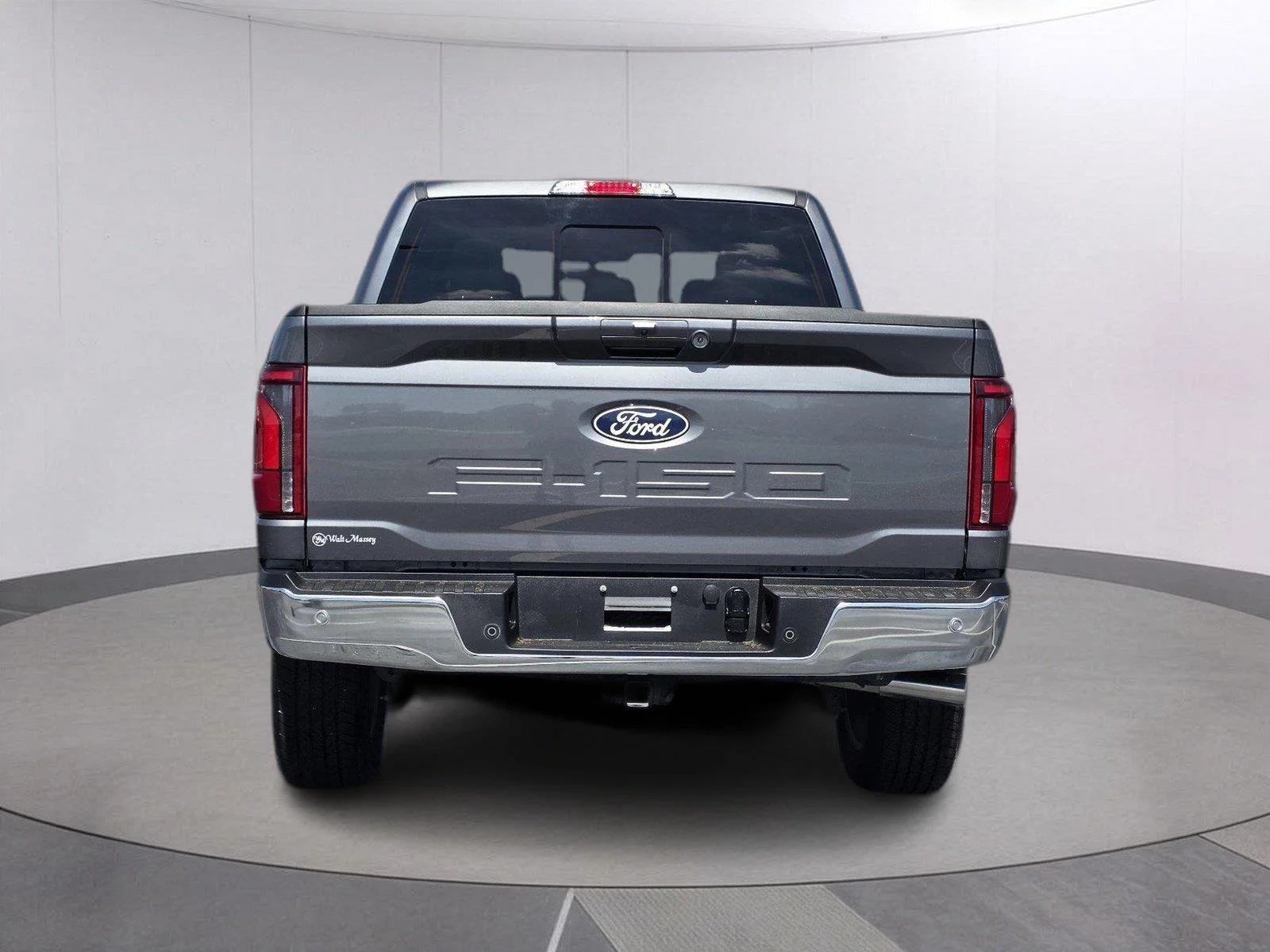 Used 2025 Carbonized Gray Ford LARIAT image 6