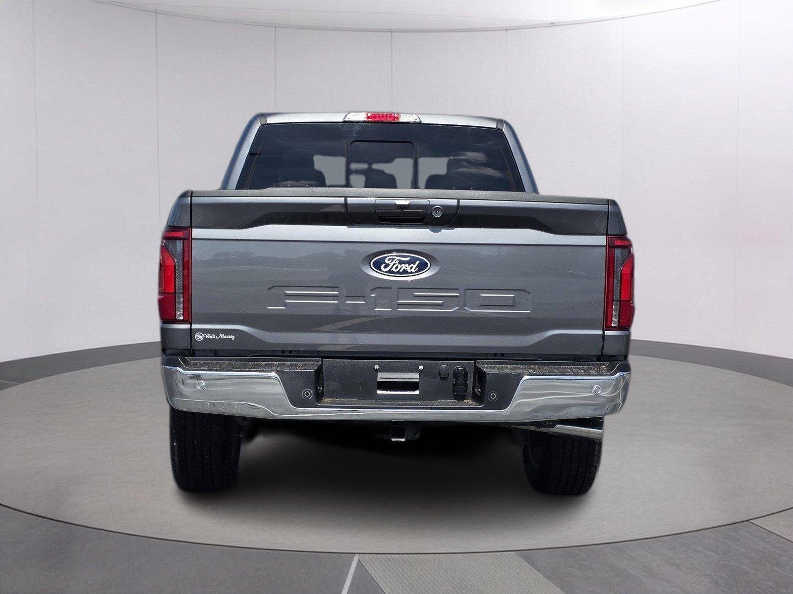 Used 2025 Carbonized Gray Ford LARIAT image 6