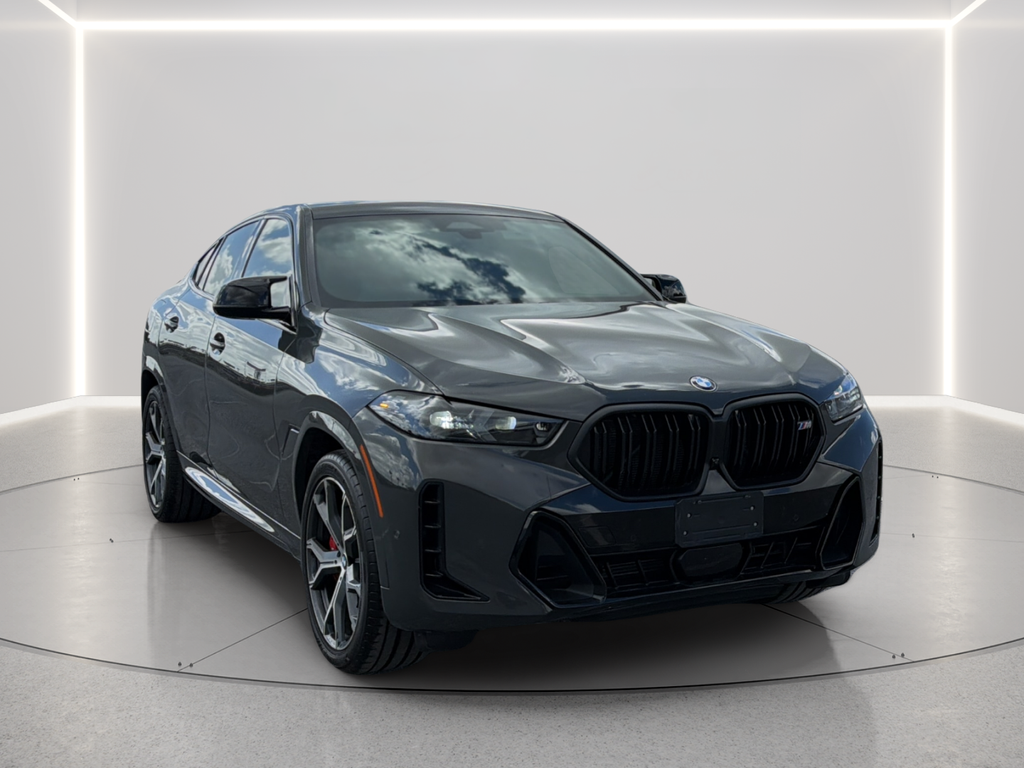 Used 2025 Gray BMW M60i image 10