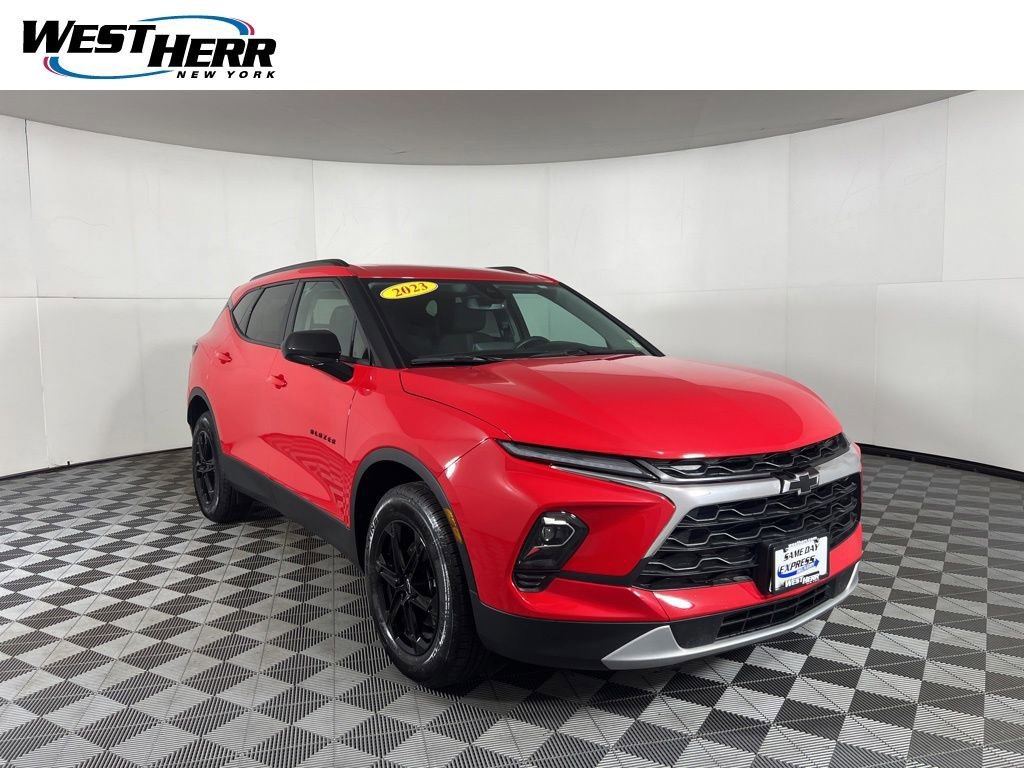 2023 Chevrolet Blazer 2.0T 2LT AWD's photo