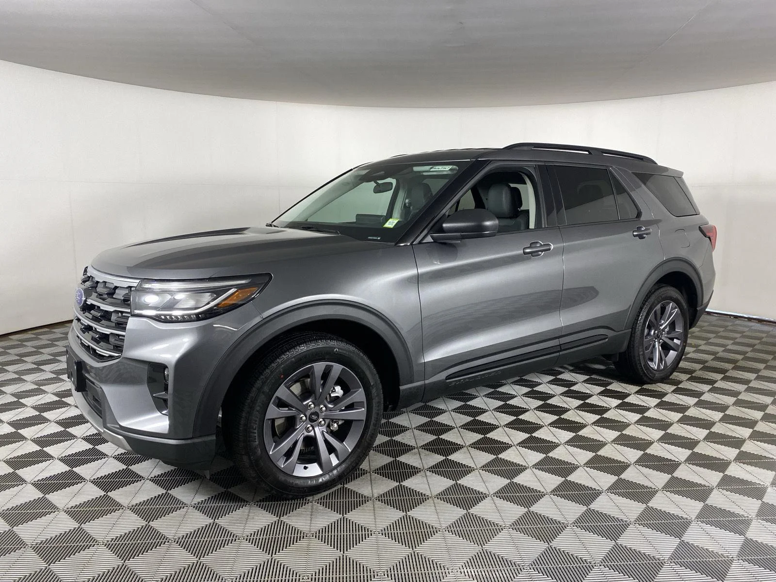 Used 2026 Carbonized Gray Ford Active image 3
