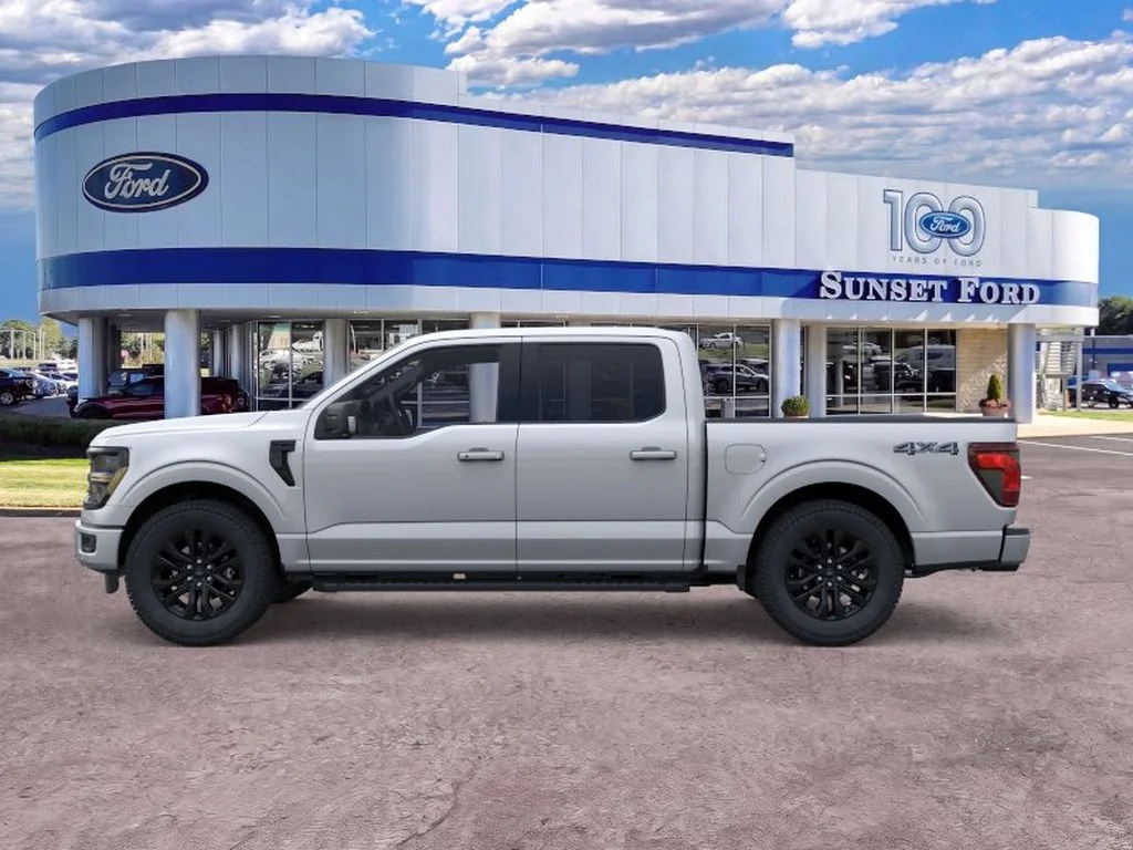 New 2026 Iconic Silver Metallic Ford XLT image 3