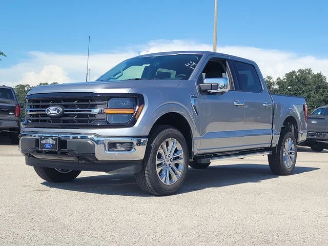New 2026 Silver Metallic Ford XLT image 31