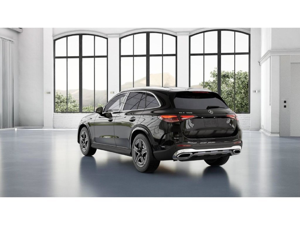 New 2027 Black Mercedes-Benz GLC 300 image 28
