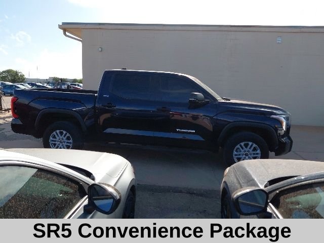 Used 2023 Blue Toyota SR5 image 3
