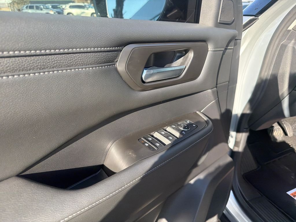 New 2026 Nissan Armada SV 4D Sport Utility