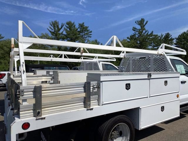 Used 2024 White Ford XL image 2