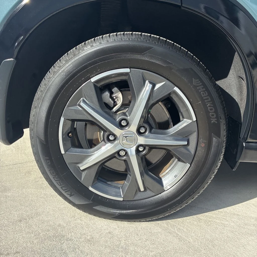Used 2025 Gray Honda EX-L image 24