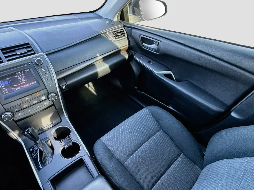Used 2017 Celestial Silver Metallic Toyota LE image 34