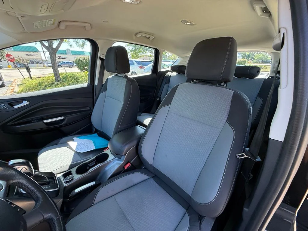 Used 2017 Black Ford SE image 22