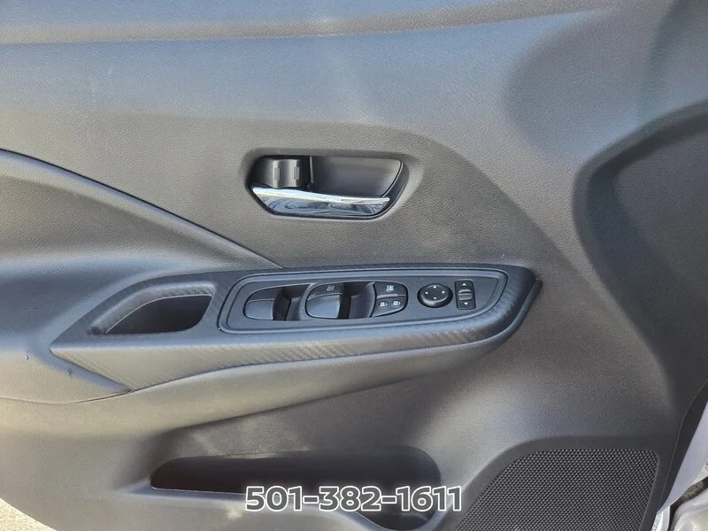 Used 2025 Pearl NISSAN SV CVT image 26