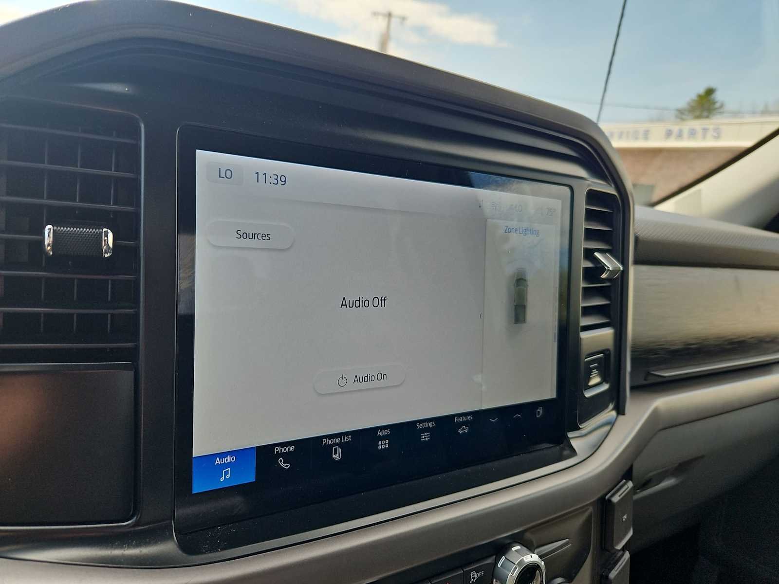 Certified Used 2025 Oxford White Ford XLT image 19