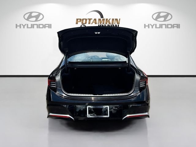 Used 2024 Black Hyundai SEL image 24