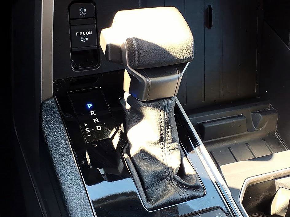 Used 2023 Ice Cap Toyota SR5 image 18