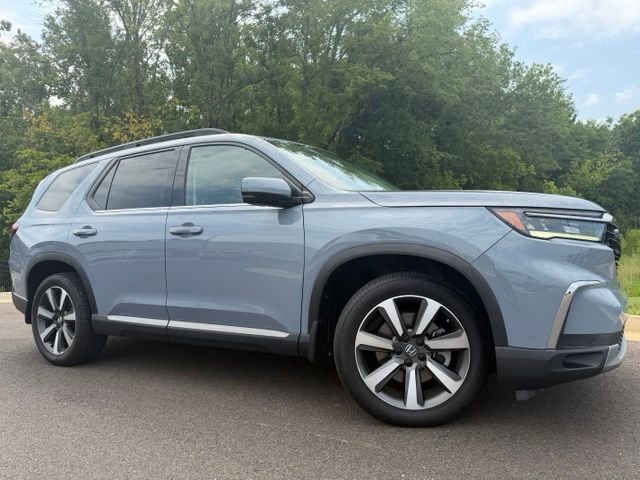 2024 Honda Pilot Touring - Photo 18