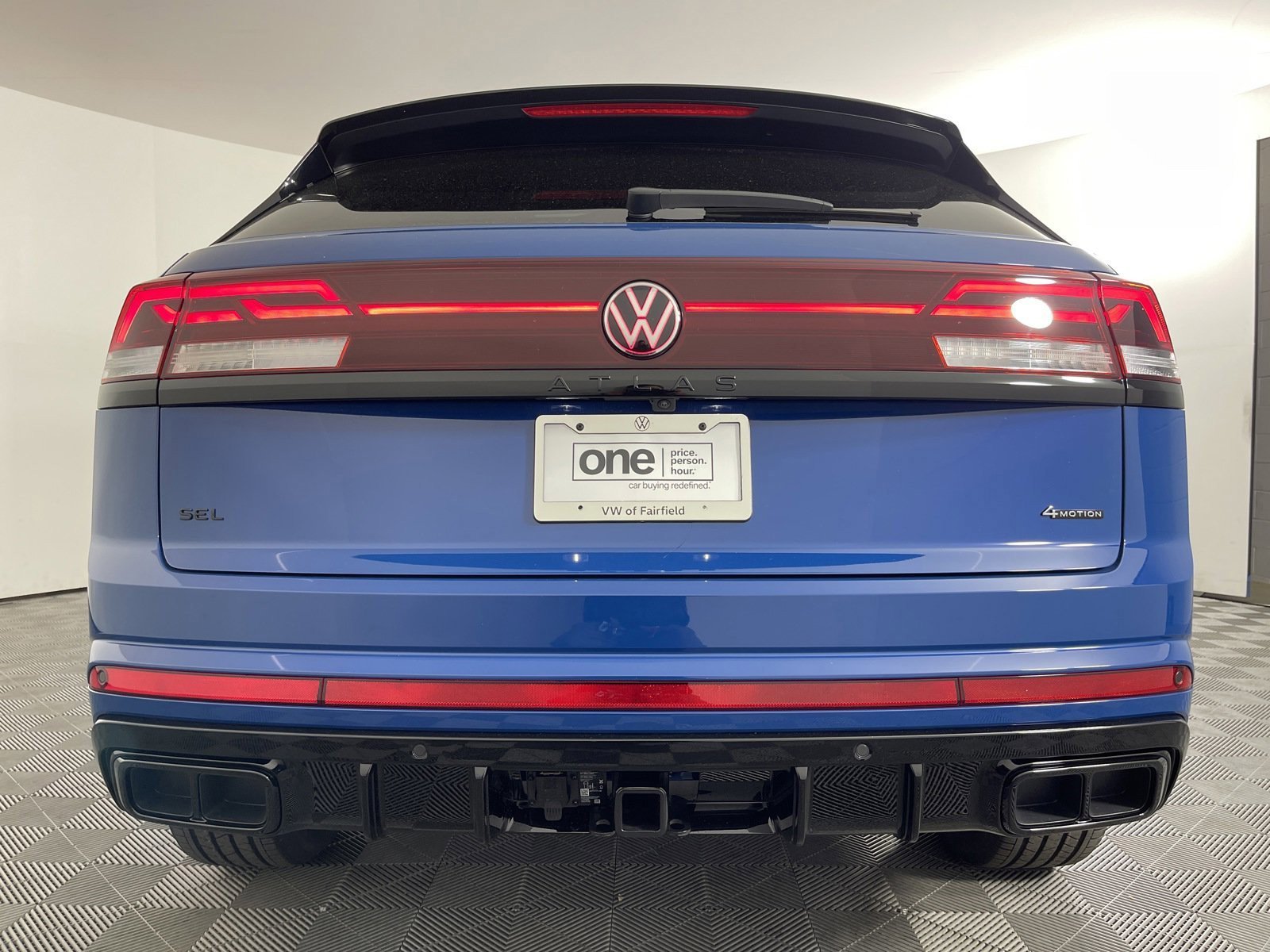 2025 Volkswagen Atlas Cross Sport SEL R-LINE - Photo 13