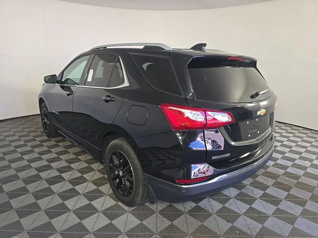 Used 2018 Black Chevrolet LT image 9