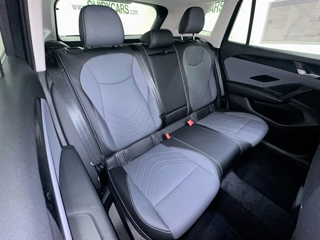 New 2026 Platinum Gray Metallic Volkswagen SE image 20