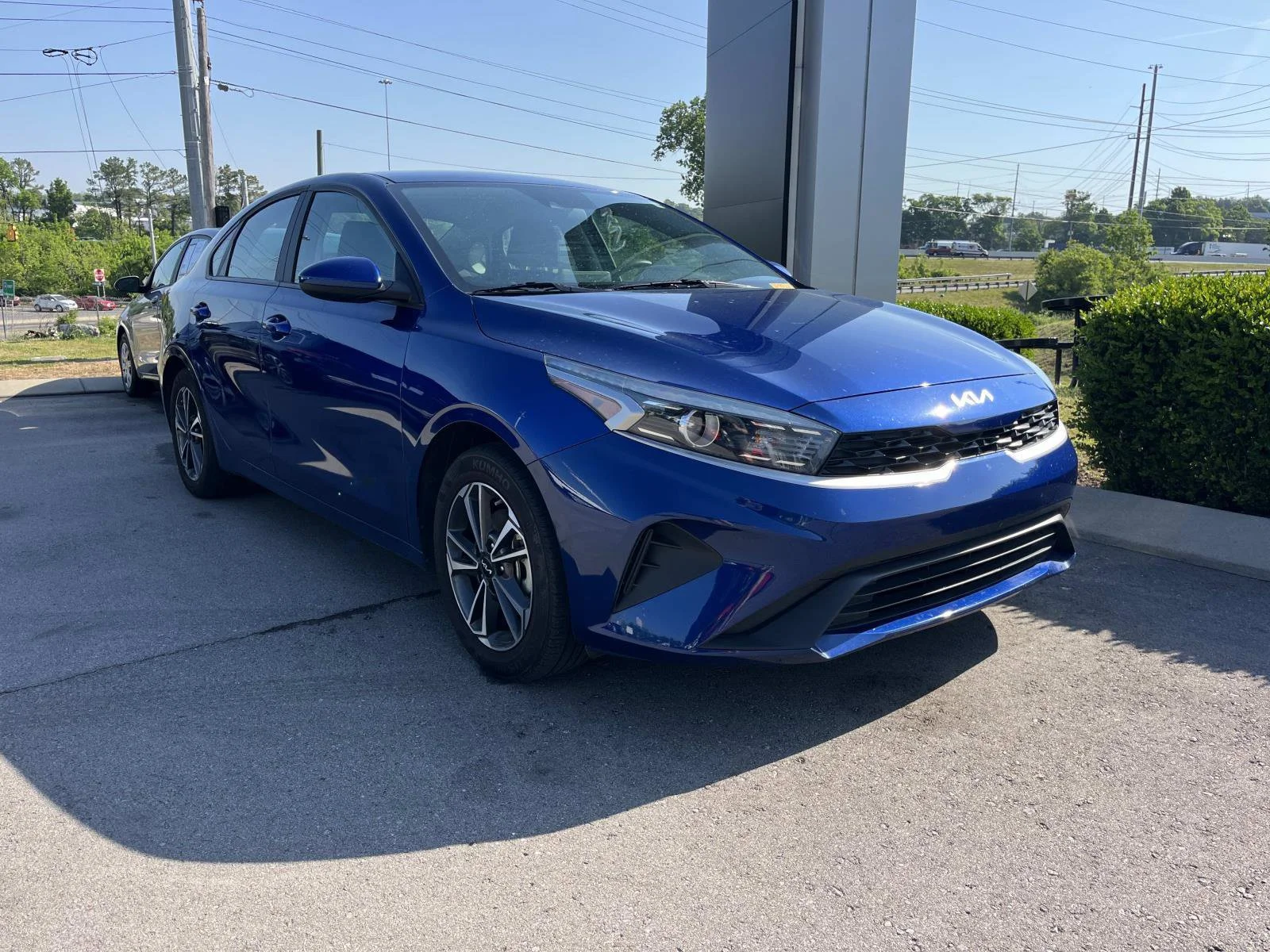 2023 Kia Forte LXS AT's photo