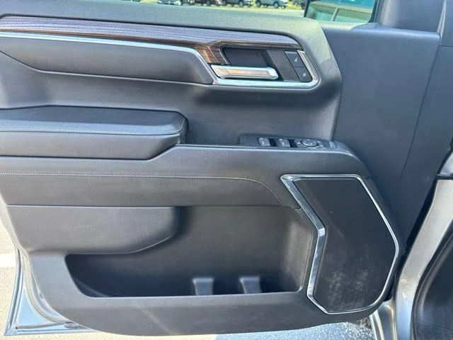 2023 Chevrolet Silverado 1500 RST - Photo 21