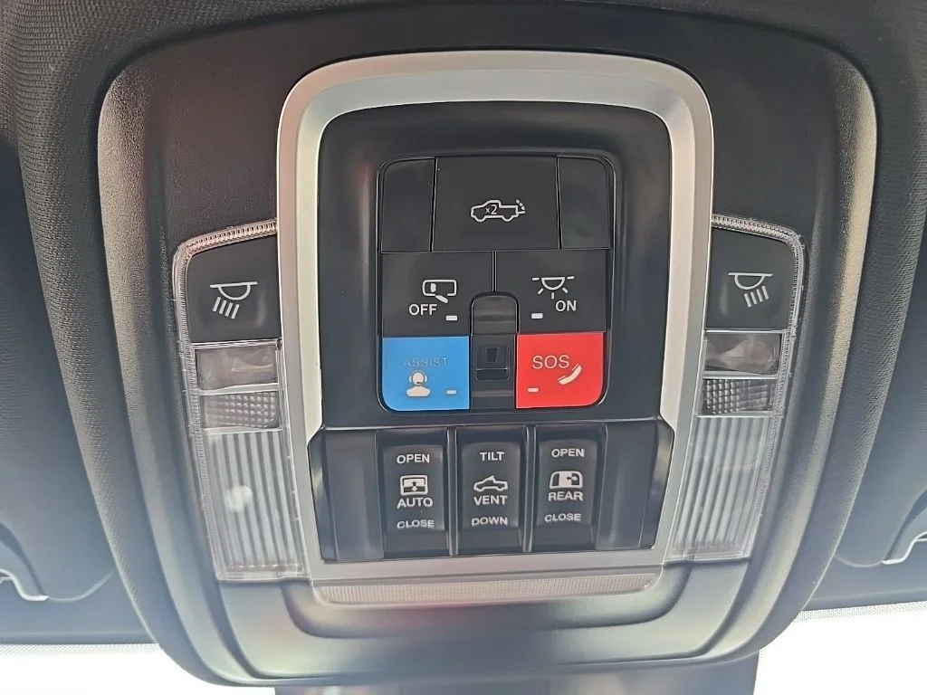 2025 RAM 2500 Limited - Photo 12