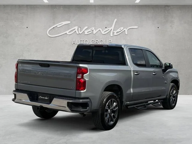 Used 2023 Sterling Gray Metallic Chevrolet LT image 16