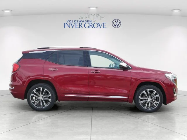Used 2018 Red GMC Denali image 8