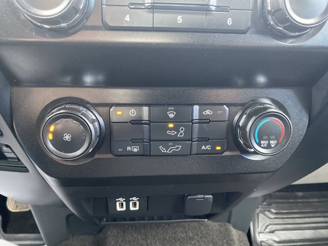 Used 2020 White Ford XL image 18