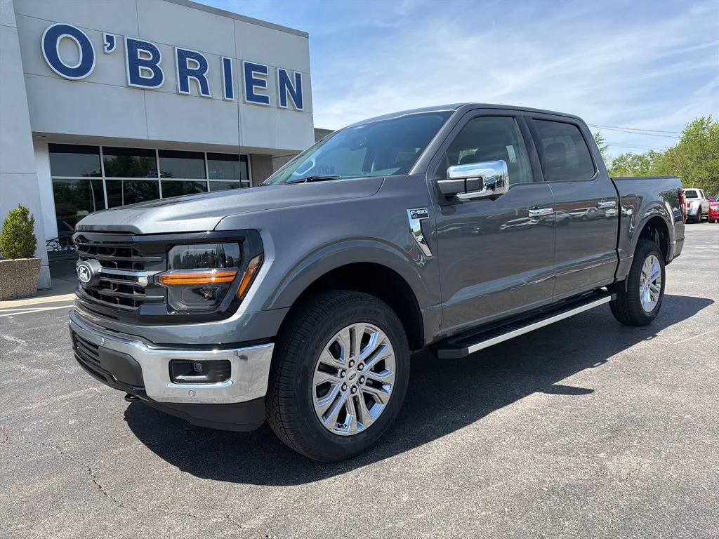 New 2026 Carbonized Gray Metallic Ford XLT image 1