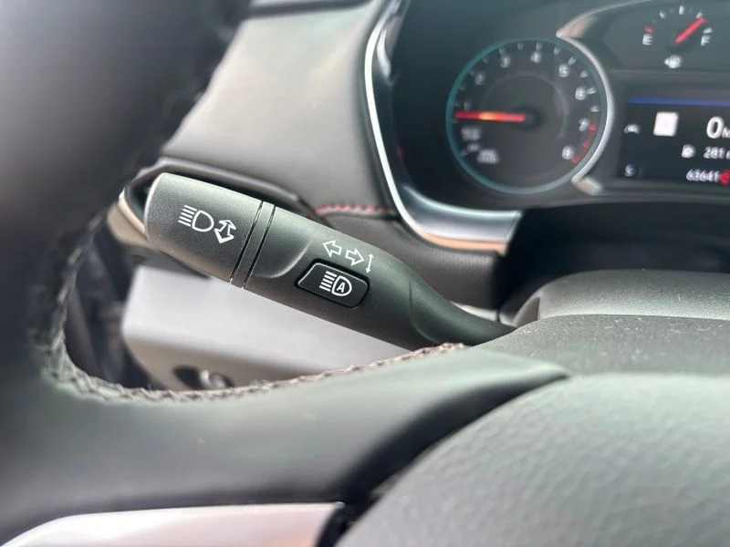 Used 2023 Gray Chevrolet RS image 38