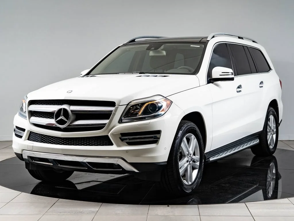Used 2016 Polar White Mercedes-Benz GL 450 image 1