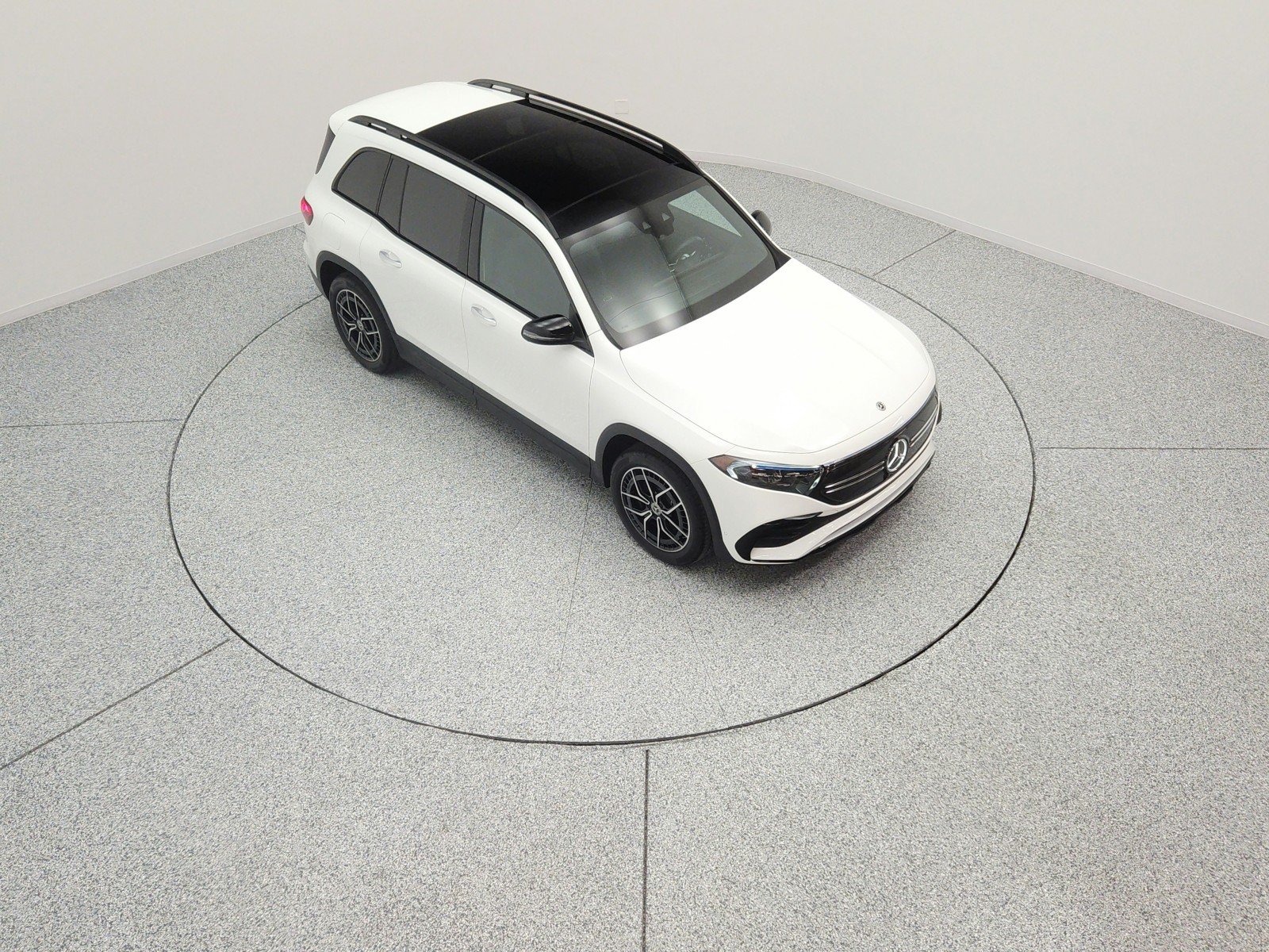 Used 2023 Polar White Mercedes-Benz EQB 350 4MATIC® SUV image 11