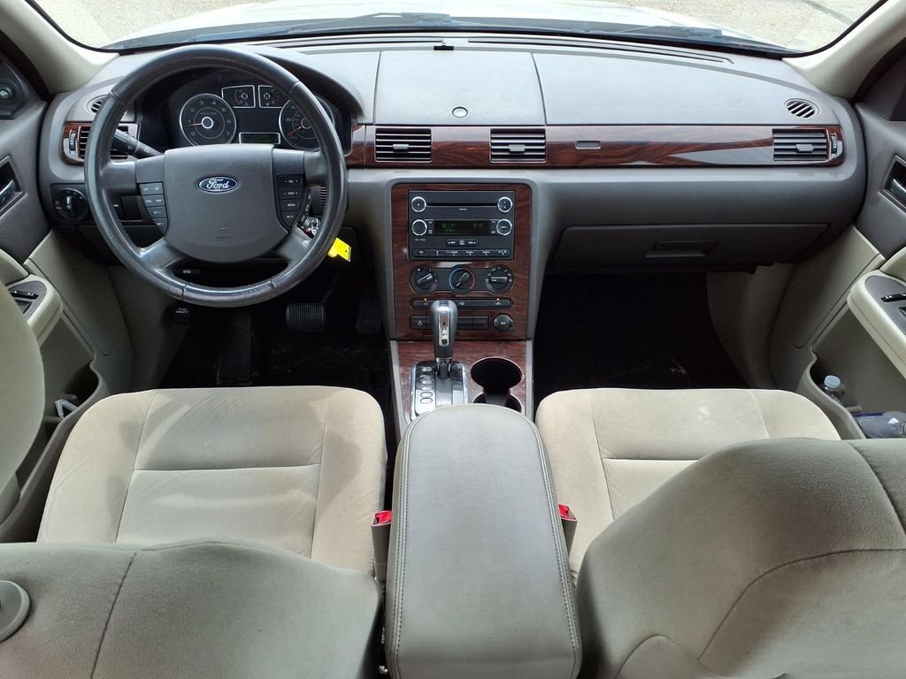 Used 2009 Silver Ford SE image 7