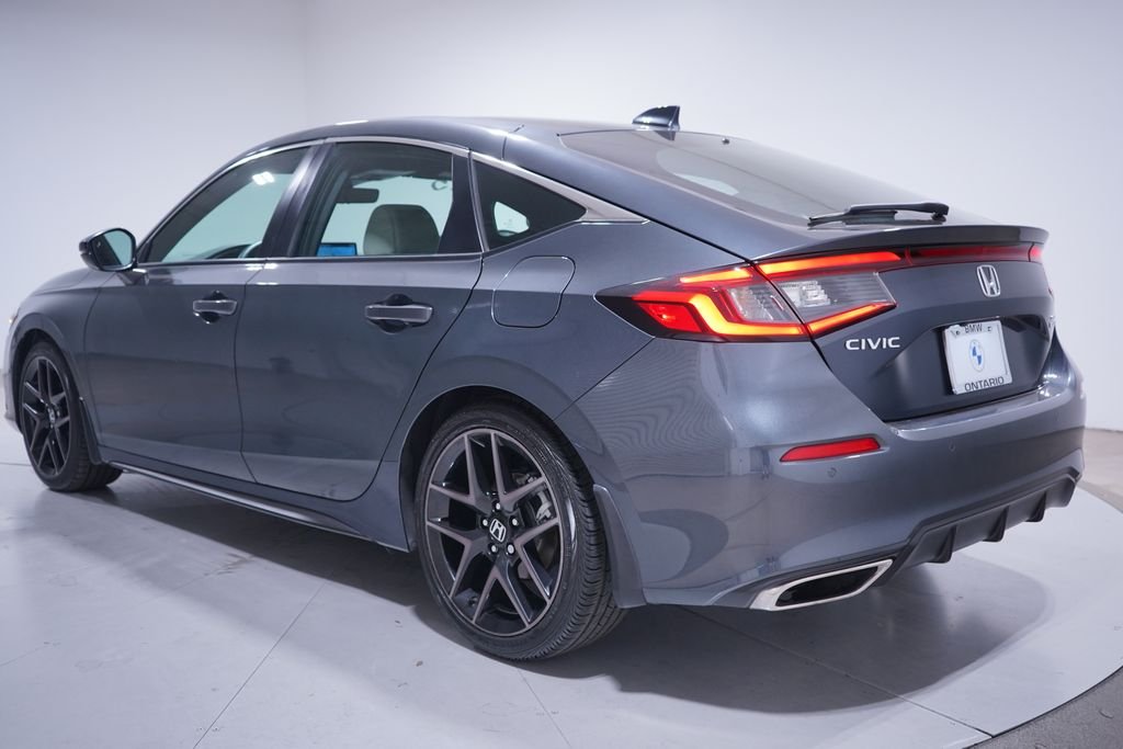 Used 2023 Meteorite Gray Metallic Honda Sport Touring image 3