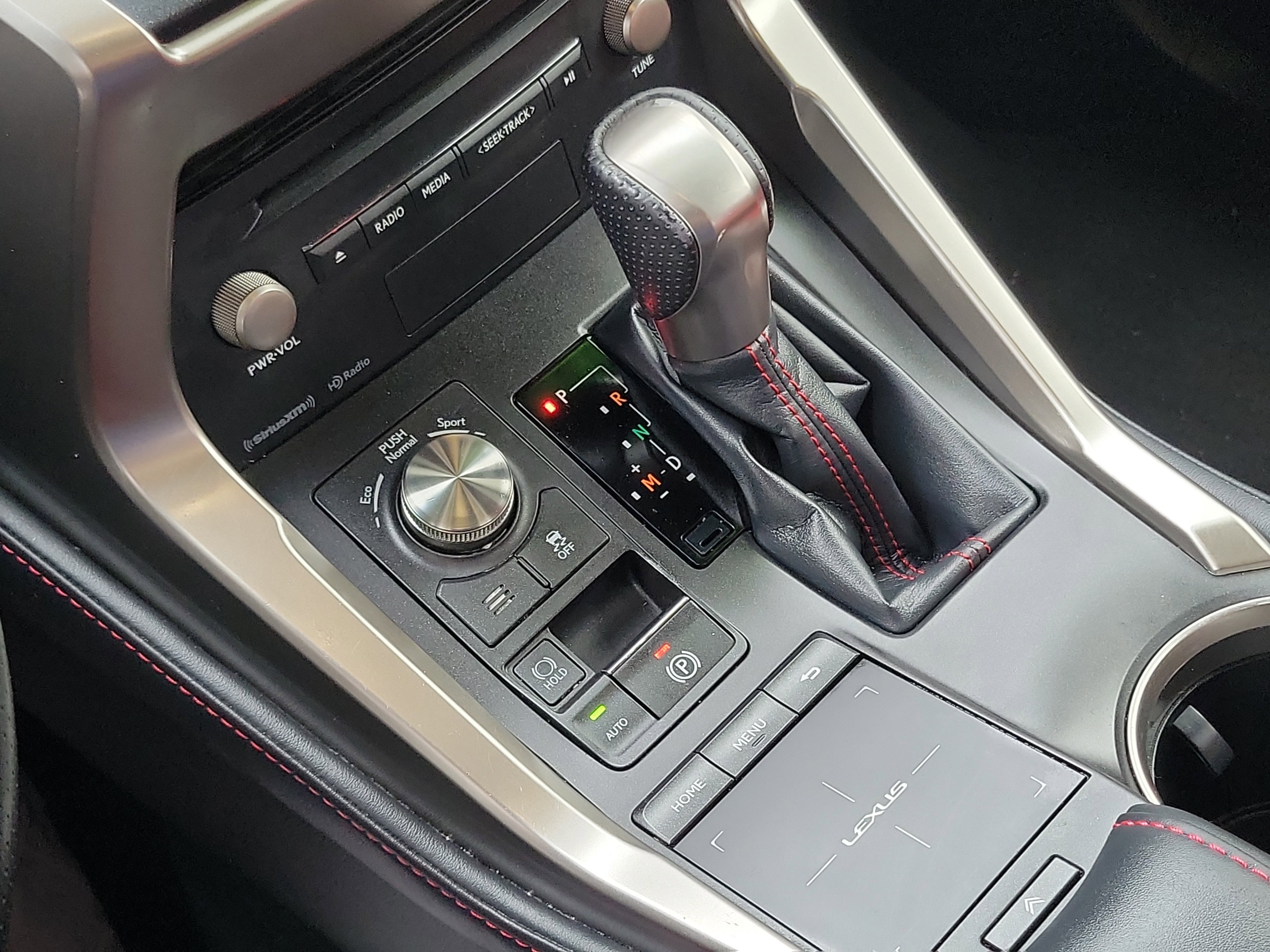 Used 2018 Atomic Silver Lexus  image 16