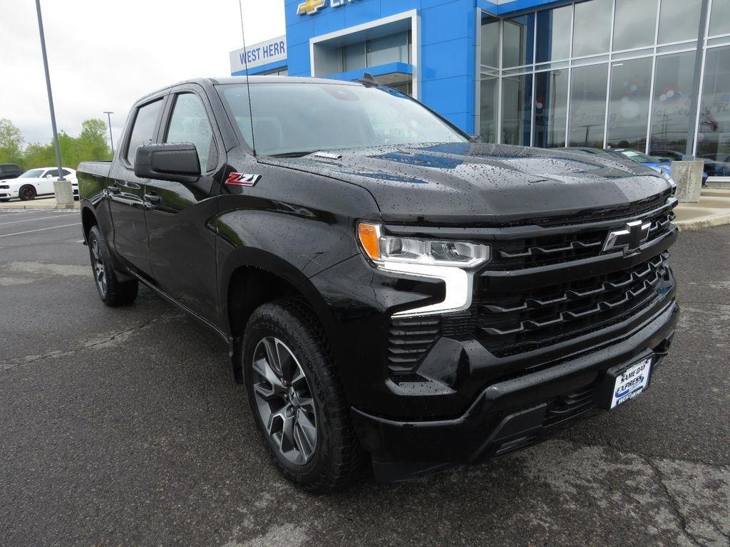 Used 2023 Black Chevrolet RST image 2